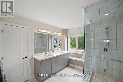 138 Creekwood Court E, Blue Mountains, ON - Indoor Photo Showing Bathroom