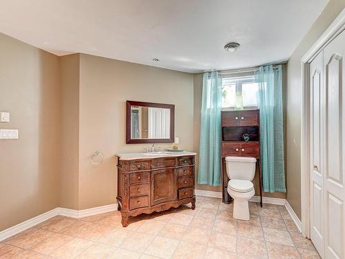 Salle de bains - 50 Rue Des Ormes O., Saint-Philippe, QC - Indoor Photo Showing Bathroom