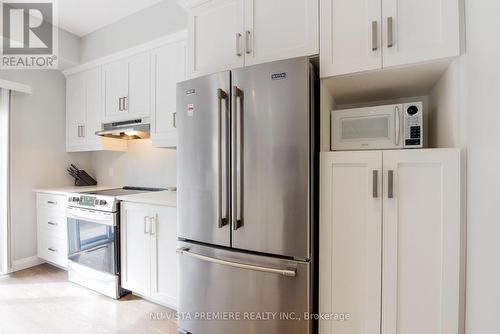 104 - 2040 Shore Road, London, ON - Indoor Photo Showing Kitchen