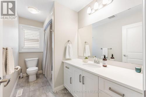 104 - 2040 Shore Road, London, ON - Indoor Photo Showing Bathroom