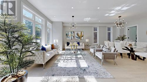 42 Gwendolen Avenue, Toronto, ON - Indoor Photo Showing Living Room