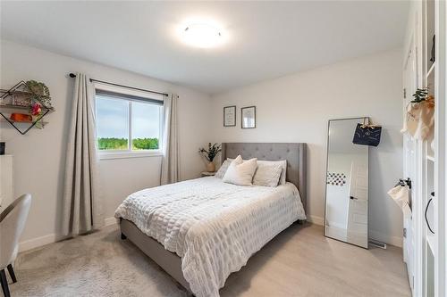 134 Orion Crescent, Winnipeg, MB - Indoor Photo Showing Bedroom