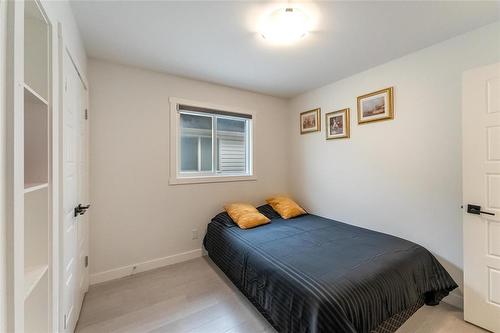 134 Orion Crescent, Winnipeg, MB - Indoor Photo Showing Bedroom