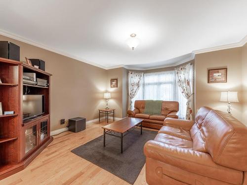 Living room - 750 Rue Des Morillons, Contrecoeur, QC - Indoor Photo Showing Living Room