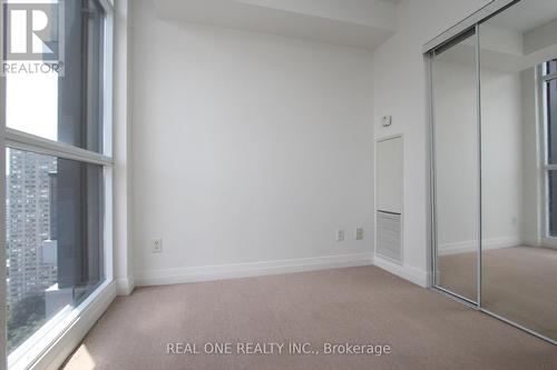 2505 - 21 Carlton Street, Toronto, ON - Indoor Photo Showing Other Room