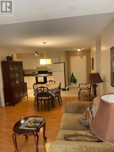 403 - 15 Hofstetter Avenue, Kitchener, ON - Indoor Photo Showing Living Room