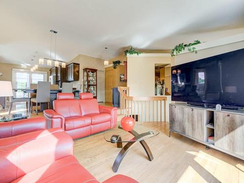 Overall view - 933 Rue St-Denis, Mercier, QC - Indoor Photo Showing Living Room