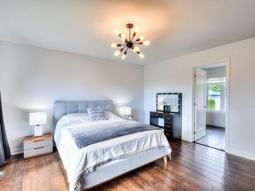 Chambre Ã  coucher principale - 1324 Rue Islemere, Laval (Sainte-Dorothée), QC - Indoor Photo Showing Bedroom