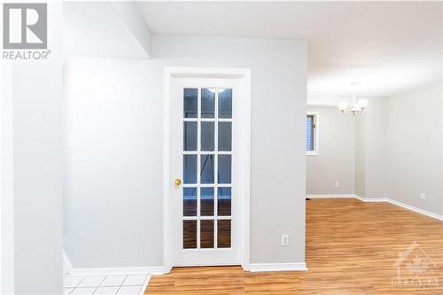 13 Banchory Crescent, Ottawa, ON - Indoor Photo Showing Other Room