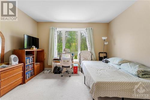 6356 Renaud Road, Ottawa, ON - Indoor Photo Showing Bedroom