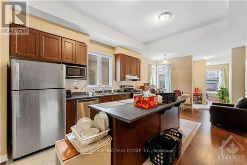 6356 Renaud Road, Ottawa, ON - Indoor Photo Showing Kitchen With Double Sink