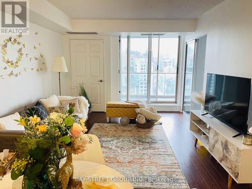 Ph201 - 35 Empress Avenue, Toronto, ON - Indoor