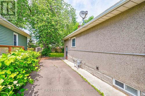 31 Warren Road, St. Catharines, ON - Outdoor