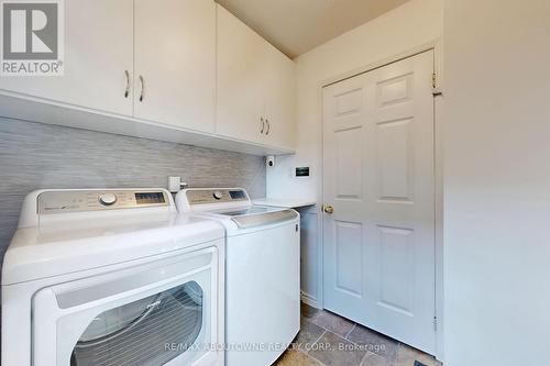 1534 Heritage Way, Oakville, ON - Indoor Photo Showing Laundry Room