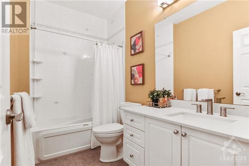 29 Cinnabar Way, Ottawa, ON - Indoor Photo Showing Bathroom