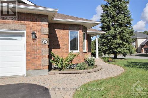 29 Cinnabar Way, Ottawa, ON - Outdoor