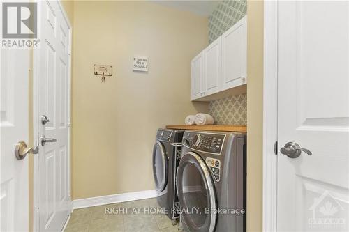 29 Cinnabar Way, Ottawa, ON - Indoor Photo Showing Laundry Room