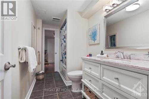 29 Cinnabar Way, Ottawa, ON - Indoor Photo Showing Bathroom