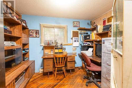 31 Jubbs Shore Road, Kawartha Lakes, ON - Indoor Photo Showing Office