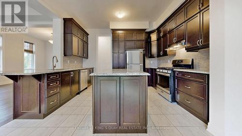 137 Faust Ridge, Vaughan, ON - Indoor Photo Showing Kitchen