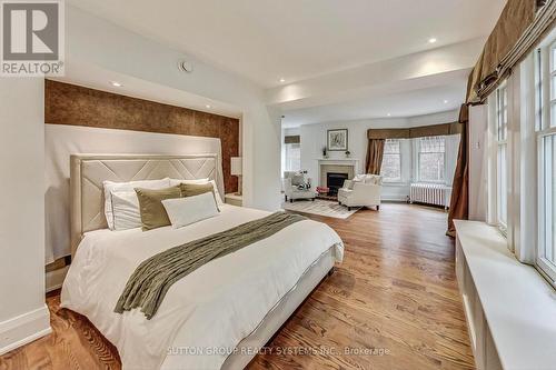 22 Hewitt Avenue, Toronto, ON - Indoor Photo Showing Bedroom