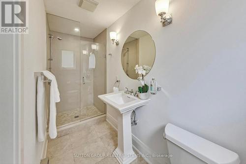 22 Hewitt Avenue, Toronto, ON - Indoor Photo Showing Bathroom