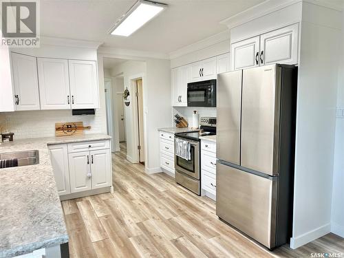 Rg Rd 3083 - Shell Lake Acreage, Spiritwood Rm No. 496, SK - Indoor Photo Showing Kitchen With Double Sink