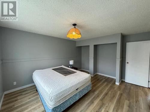 620 Yates Crescent, Faro, YT - Indoor Photo Showing Bedroom