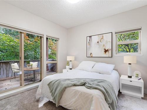 107-631 Brookside Rd, Colwood, BC - Indoor Photo Showing Bedroom