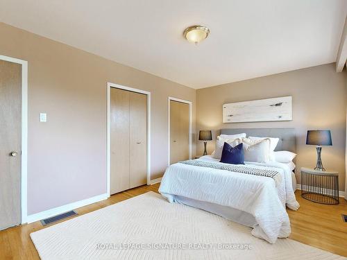 46 Sandbourne Cres, Toronto, ON - Indoor Photo Showing Bedroom