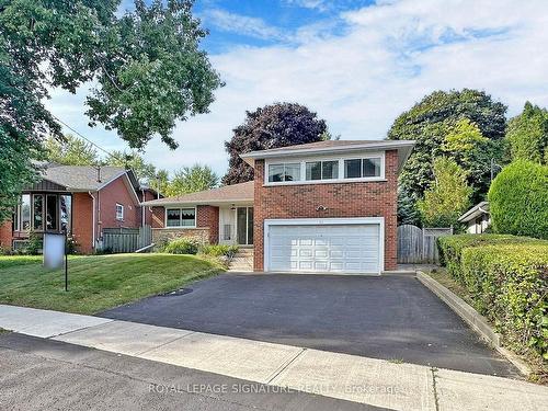 46 Sandbourne Cres, Toronto, ON - Outdoor With Facade