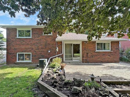 46 Sandbourne Cres, Toronto, ON - Outdoor