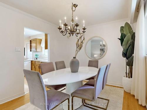 46 Sandbourne Cres, Toronto, ON - Indoor Photo Showing Dining Room