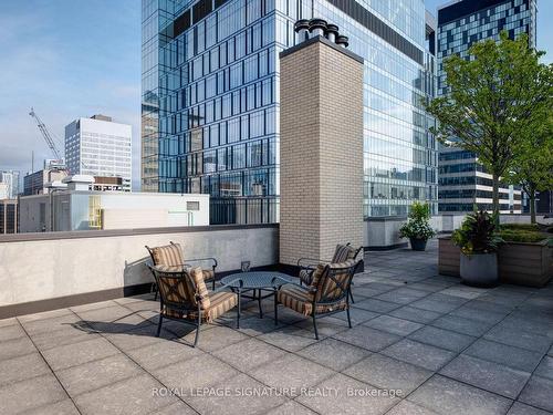 808A-280 Simcoe St, Toronto, ON - Outdoor With Deck Patio Veranda