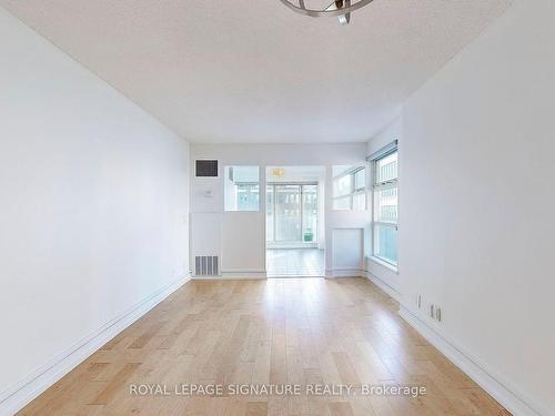 1704-50 Lombard St, Toronto, ON - Indoor Photo Showing Other Room