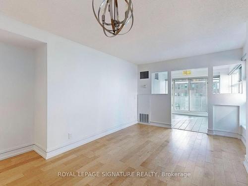 1704-50 Lombard St, Toronto, ON - Indoor Photo Showing Other Room