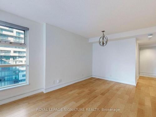 1704-50 Lombard St, Toronto, ON - Indoor Photo Showing Other Room