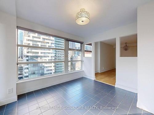 1704-50 Lombard St, Toronto, ON - Indoor Photo Showing Other Room