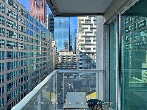 1704-50 Lombard St, Toronto, ON - Outdoor