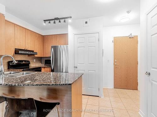 210-5500 Yonge St, Toronto, ON - Indoor Photo Showing Kitchen With Double Sink