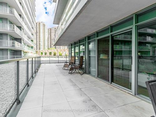 210-5500 Yonge St, Toronto, ON - Outdoor With Balcony