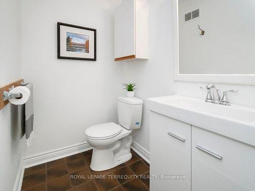 79 Botfield Ave, Toronto, ON - Indoor Photo Showing Bathroom