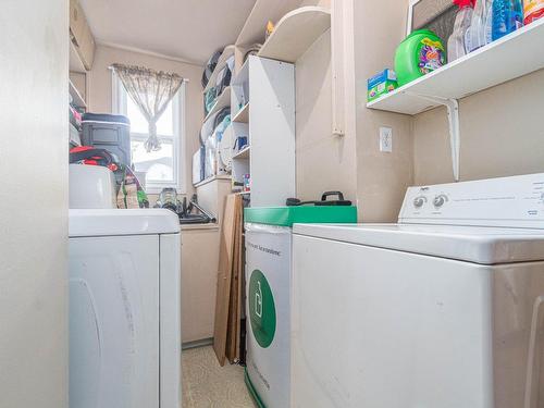 Laundry room - 447  - 451 Rue Hébert, Mont-Laurier, QC - Indoor Photo Showing Laundry Room