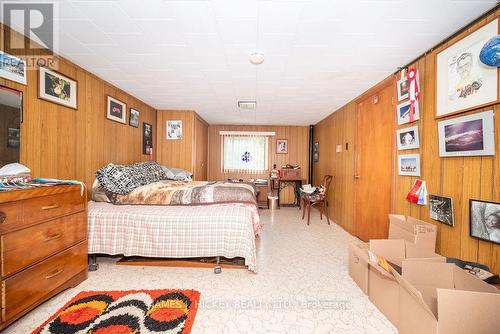 32552 Highway 17 Highway, Laurentian Hills, ON - Indoor Photo Showing Bedroom