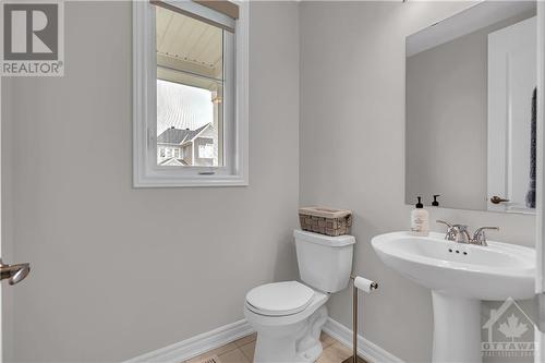 197 Equitation Circle, Ottawa, ON - Indoor Photo Showing Bathroom