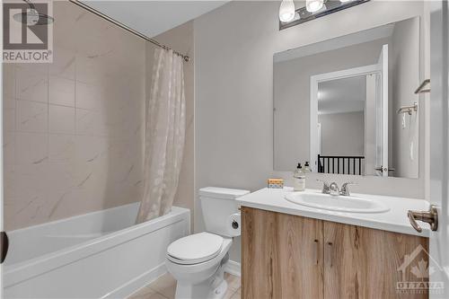 197 Equitation Circle, Ottawa, ON - Indoor Photo Showing Bathroom