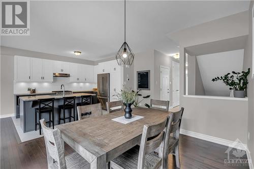 197 Equitation Circle, Ottawa, ON - Indoor Photo Showing Dining Room