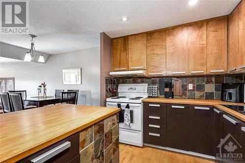 1599 Lassiter Terrace Unit#711, Ottawa, ON - Indoor Photo Showing Kitchen