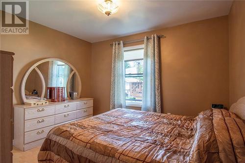 43 Cockburn Street, Perth, ON - Indoor Photo Showing Bedroom