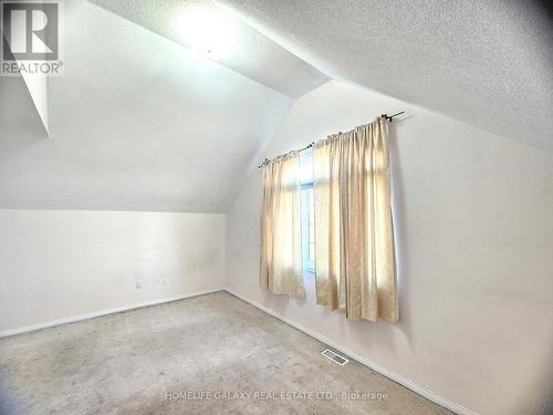 6 Bon Echo Court, Toronto, ON - Indoor Photo Showing Other Room